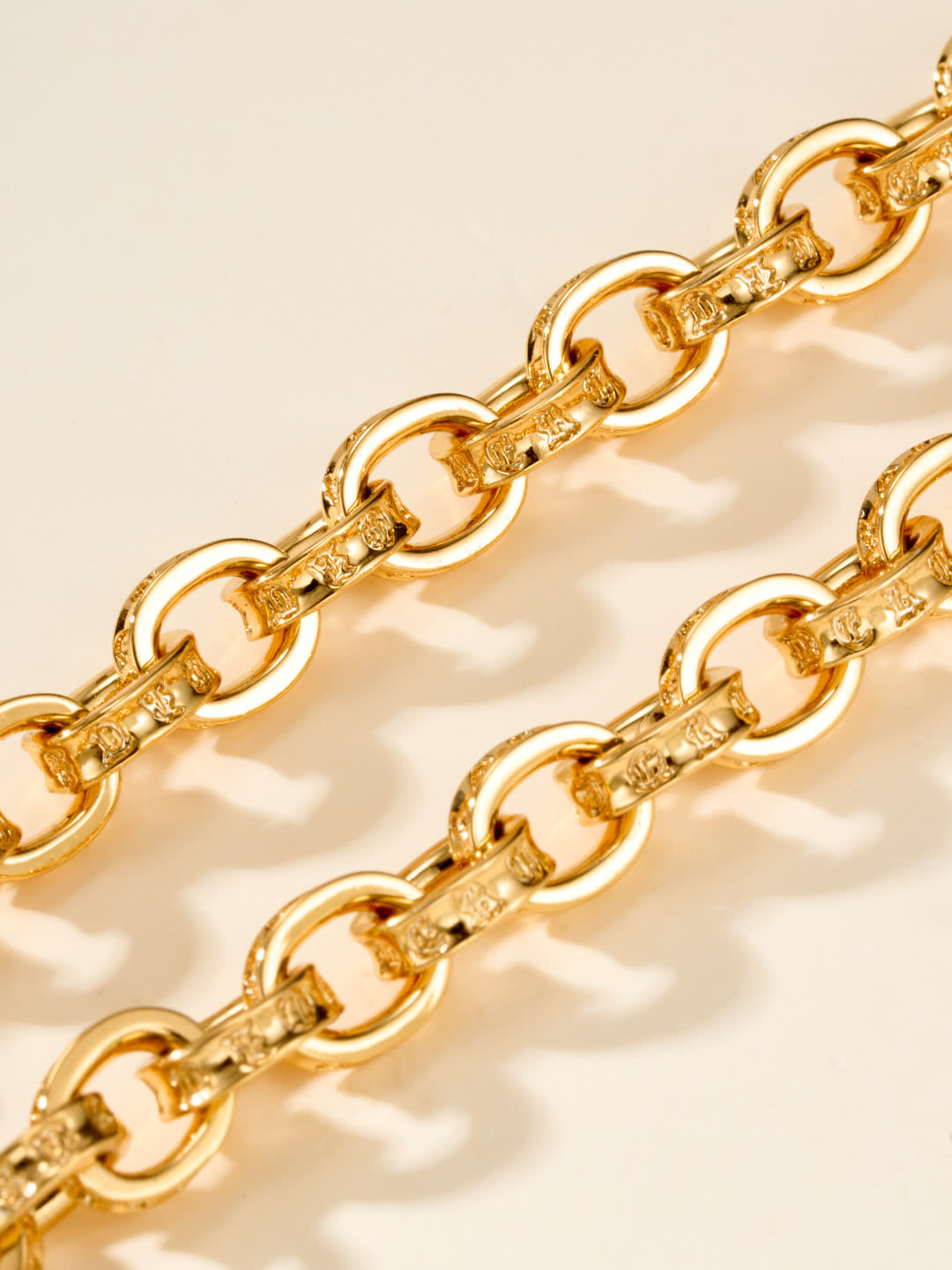 Chrome Hearts Elegant Gold-Plated Chain Bracelet